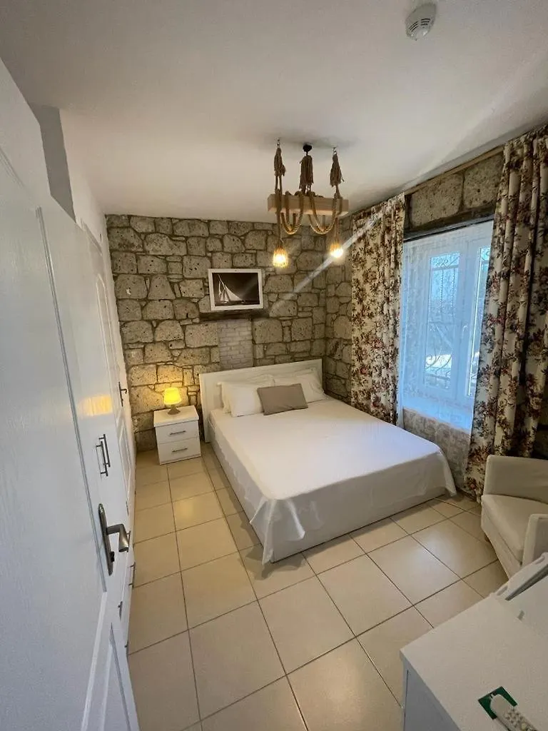 Purlen Otel Alacati Panzió